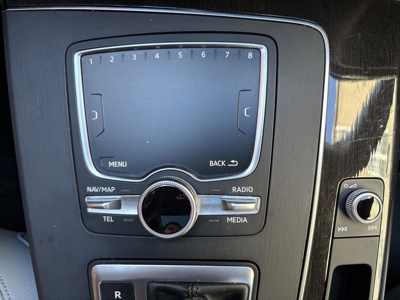 Used 2018 Audi Q5 2.0T Premium AWD/4WD image 22