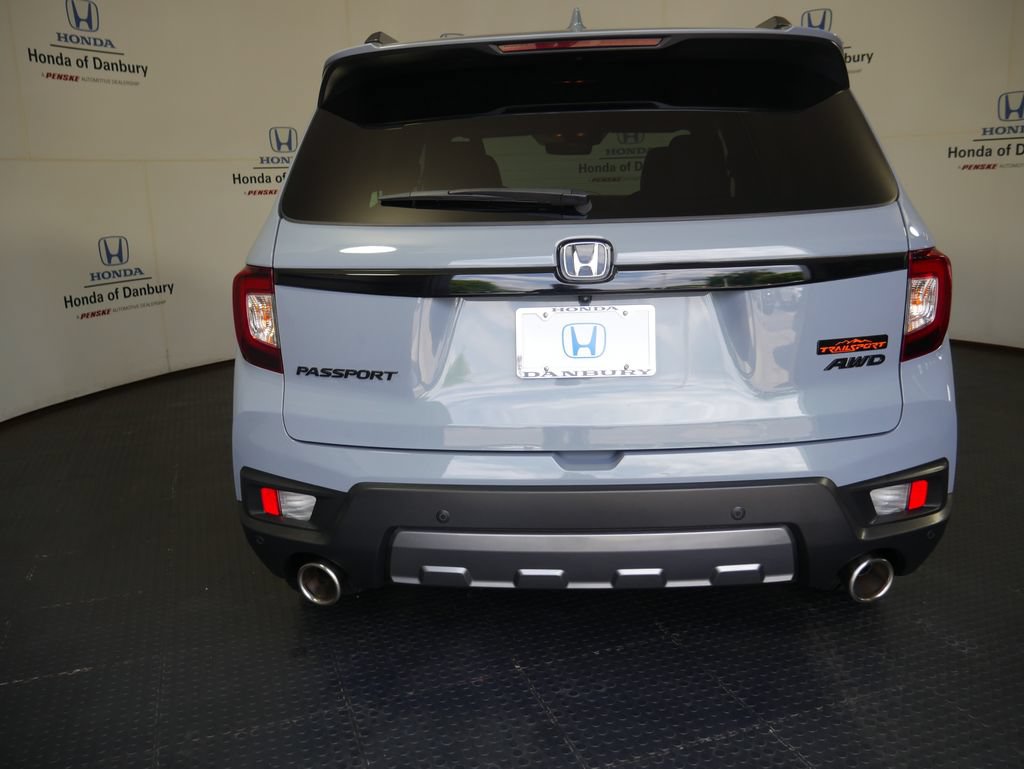 Certified 2024 Honda Passport TrailSport image 9