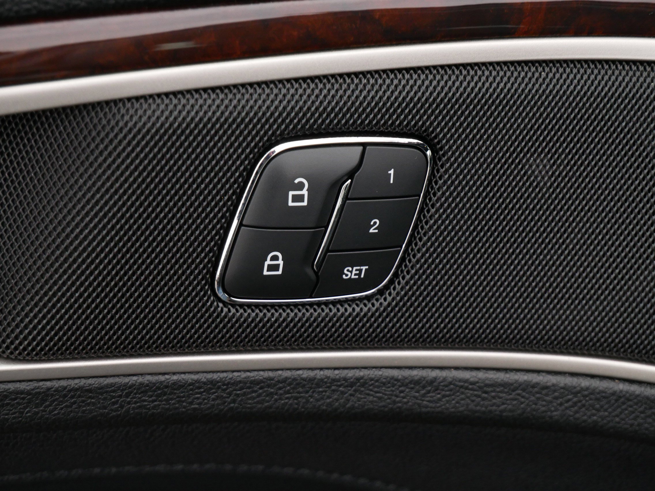 Used 2019 Lincoln MKZ Reserve image 19