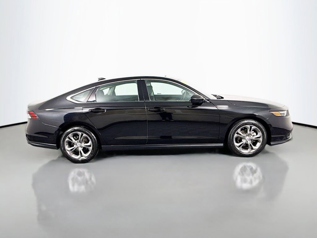 Certified 2023 Honda Accord EX image 8