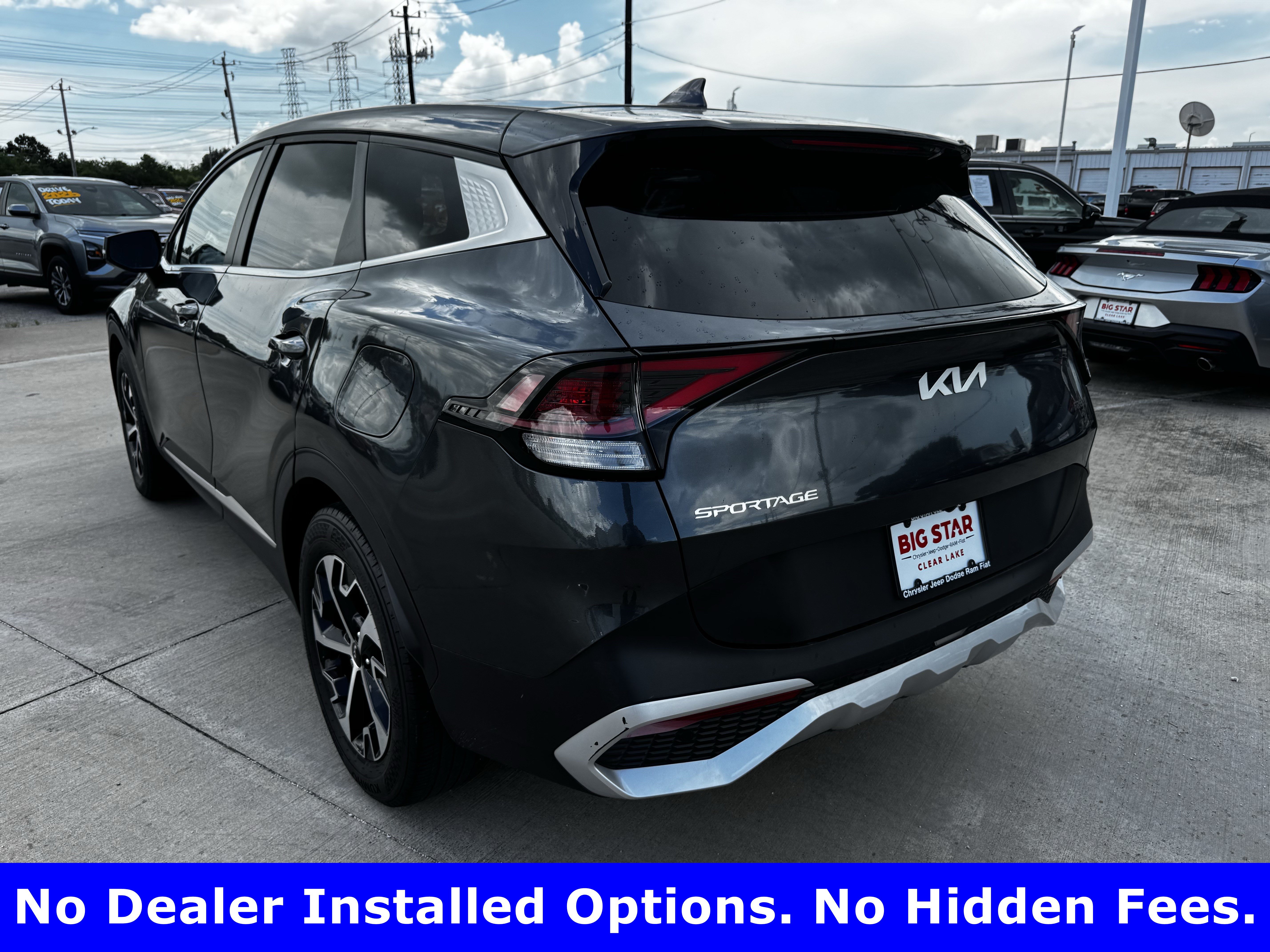 Used 2025 Kia Sportage EX FWD image 6
