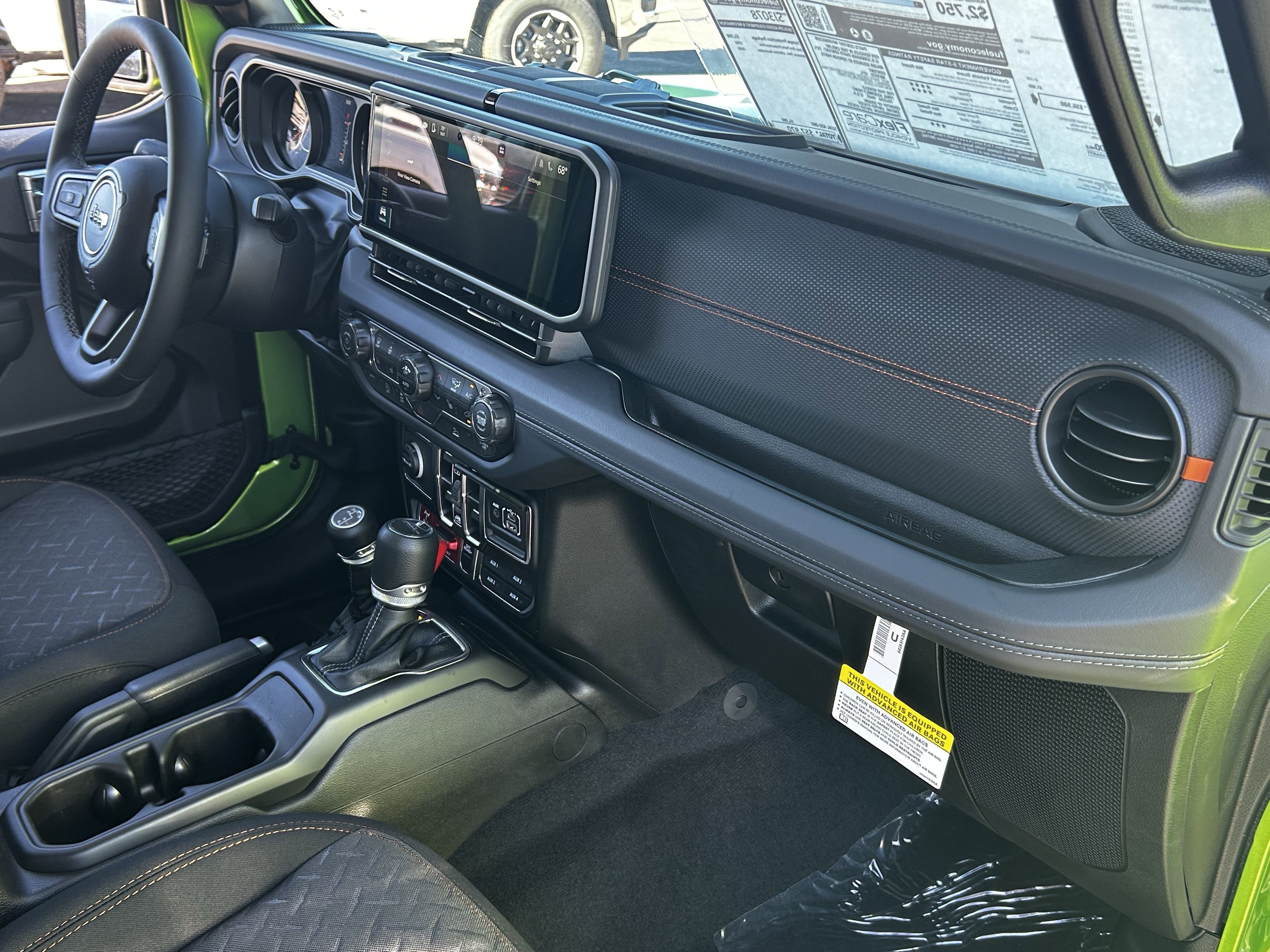 New 2025 Jeep Gladiator Mojave w/ Convenience Group image 9