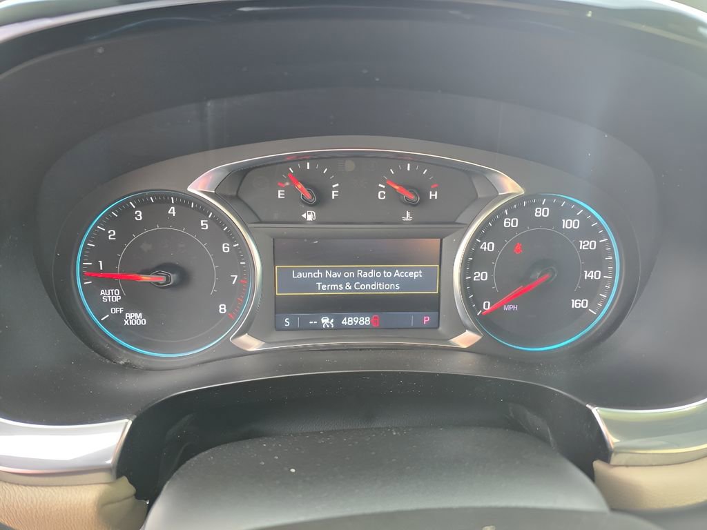 Used 2023 Chevrolet Traverse LT w/ LT Premium Package image 21