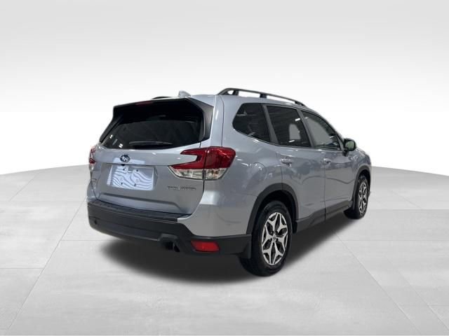 Certified 2023 Subaru Forester Premium image 20