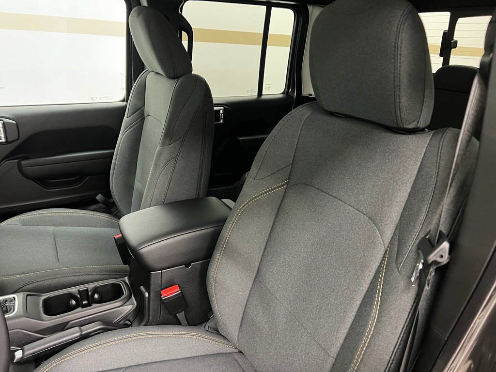 New 2026 Jeep Gladiator Sport image 6