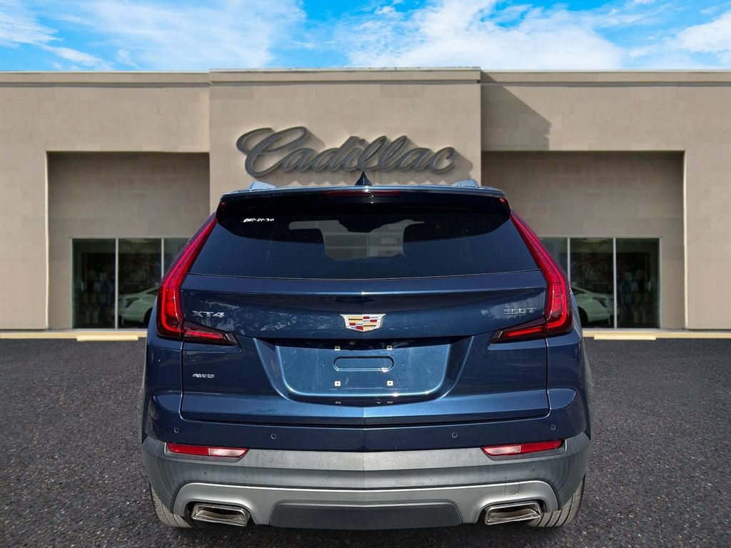 Used 2021 Cadillac XT4 Premium Luxury AWD/4WD image 4