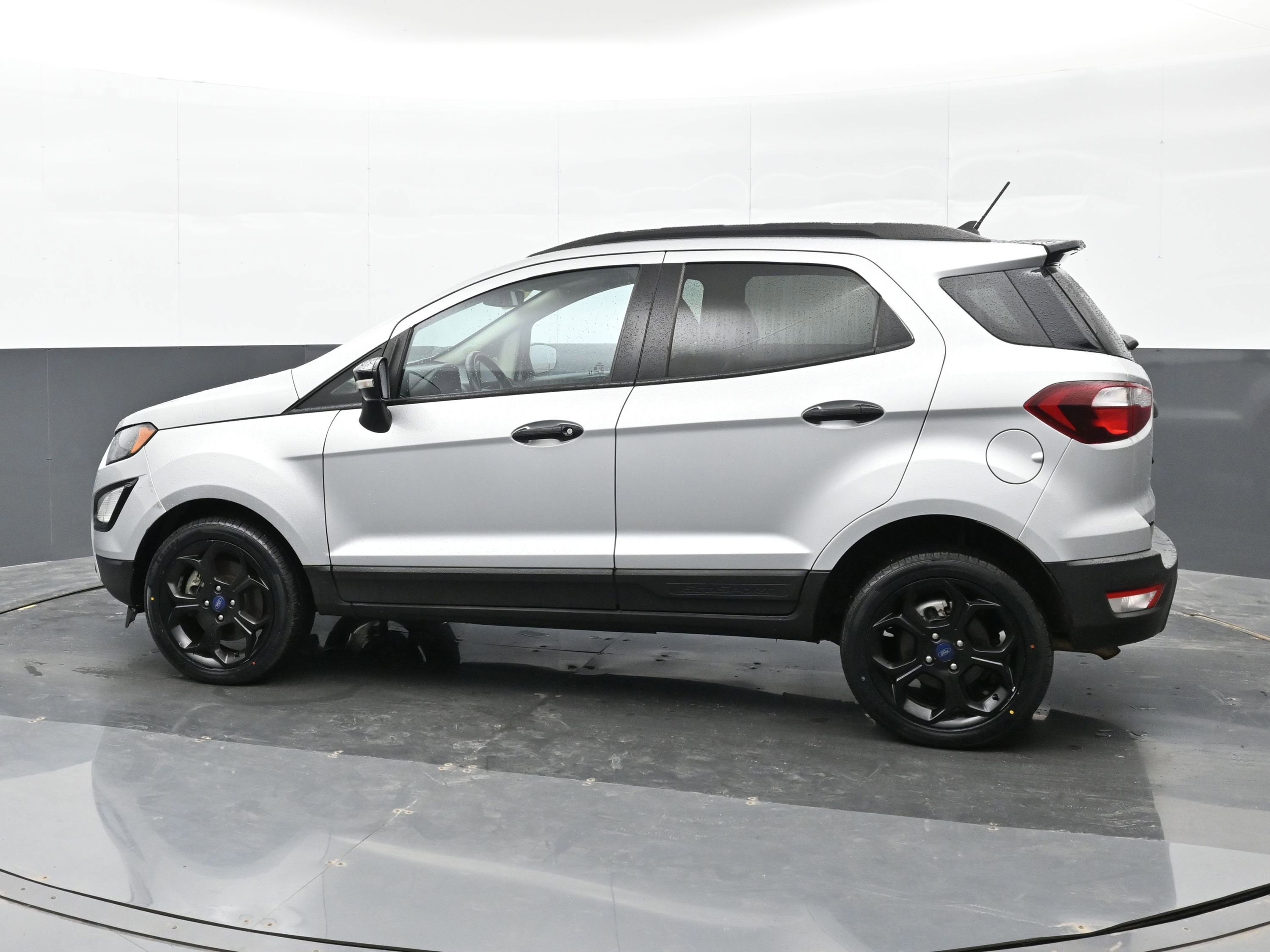 Used 2021 Ford EcoSport SES image 9
