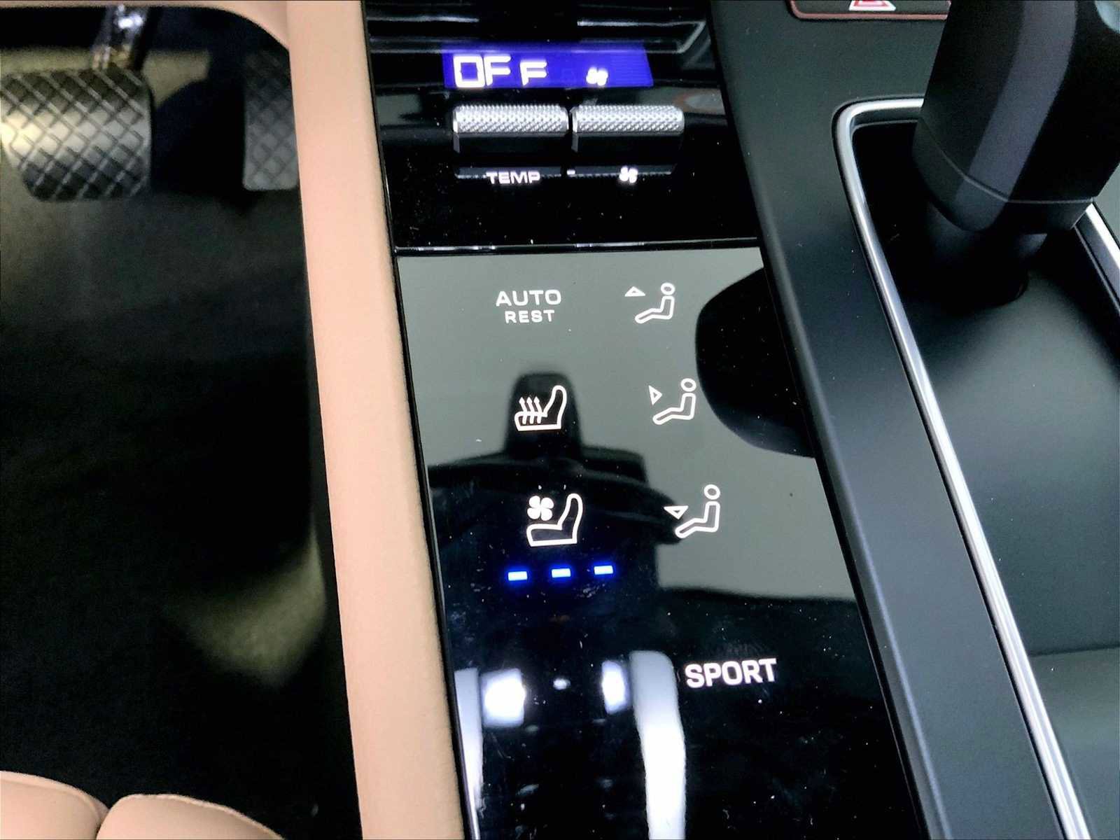 New 2026 Porsche Macan AWD/4WD image 25