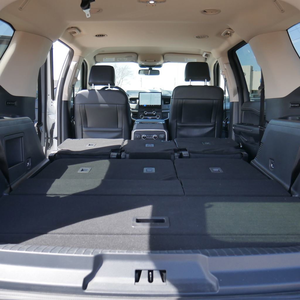 Used 2022 Ford Expedition XLT AWD/4WD image 22