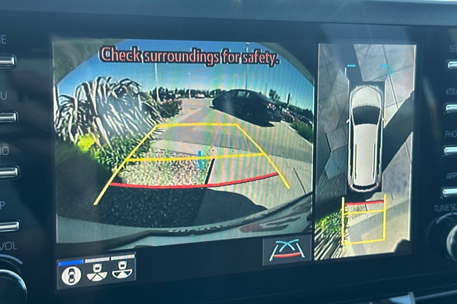 Certified 2023 Toyota Sienna Platinum FWD image 22