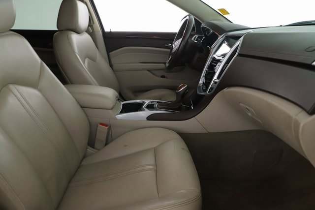 Used 2015 Cadillac SRX Luxury w/ Driver Awareness Package image 30