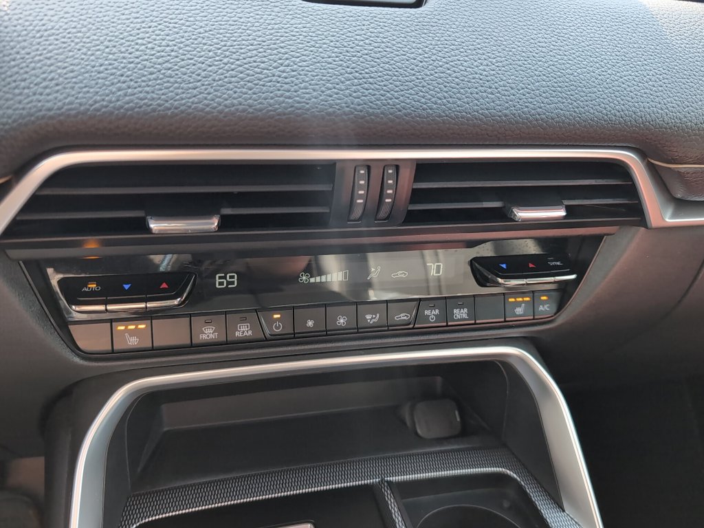 Certified 2024 MAZDA CX-90 3.3 Turbo w/ Preferred Package AWD/4WD image 25