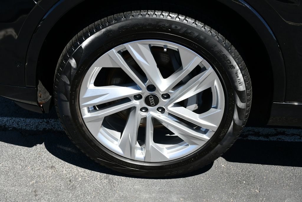 Certified 2023 Audi Q7 3.0T Premium AWD/4WD image 14