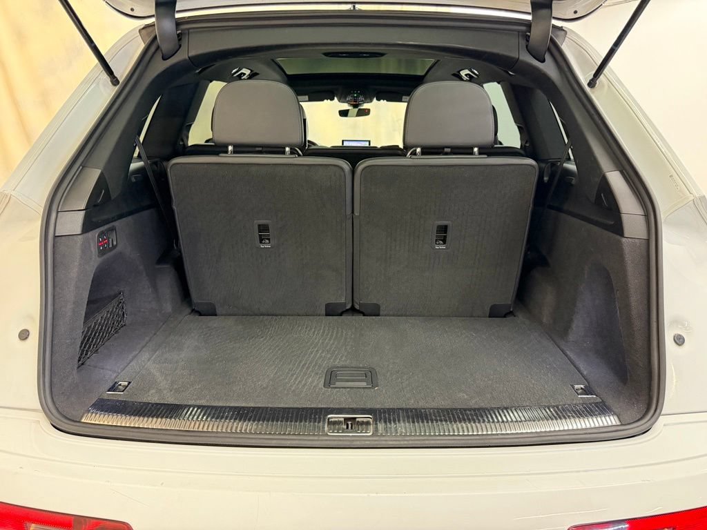 Used 2019 Audi Q7 3.0T Prestige AWD/4WD image 40