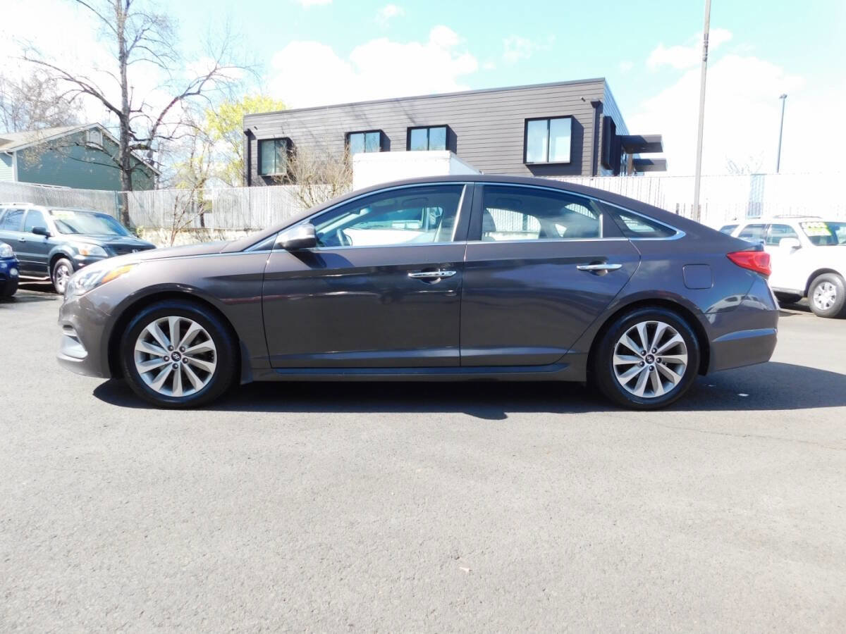 Used 2015 Hyundai Sonata Sport w/ Option Group 03 FWD image 24