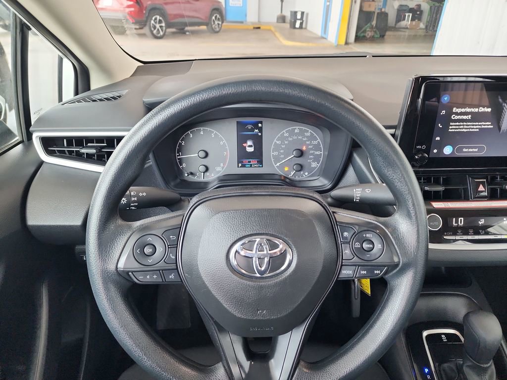 Used 2025 Toyota Corolla LE FWD image 19