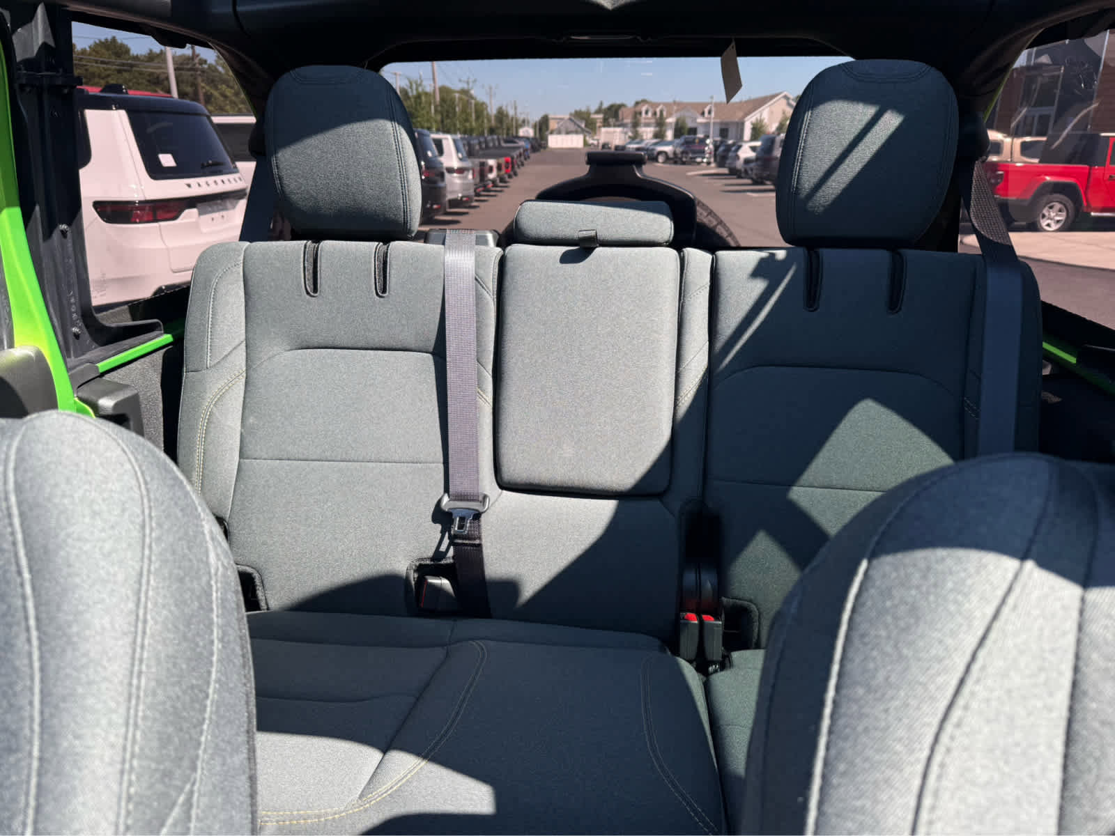 Used 2025 Jeep Wrangler Sport S image 26