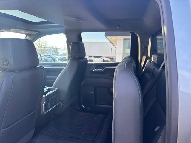 Used 2025 GMC Sierra 1500 Elevation w/ Elevation Premium Package image 8