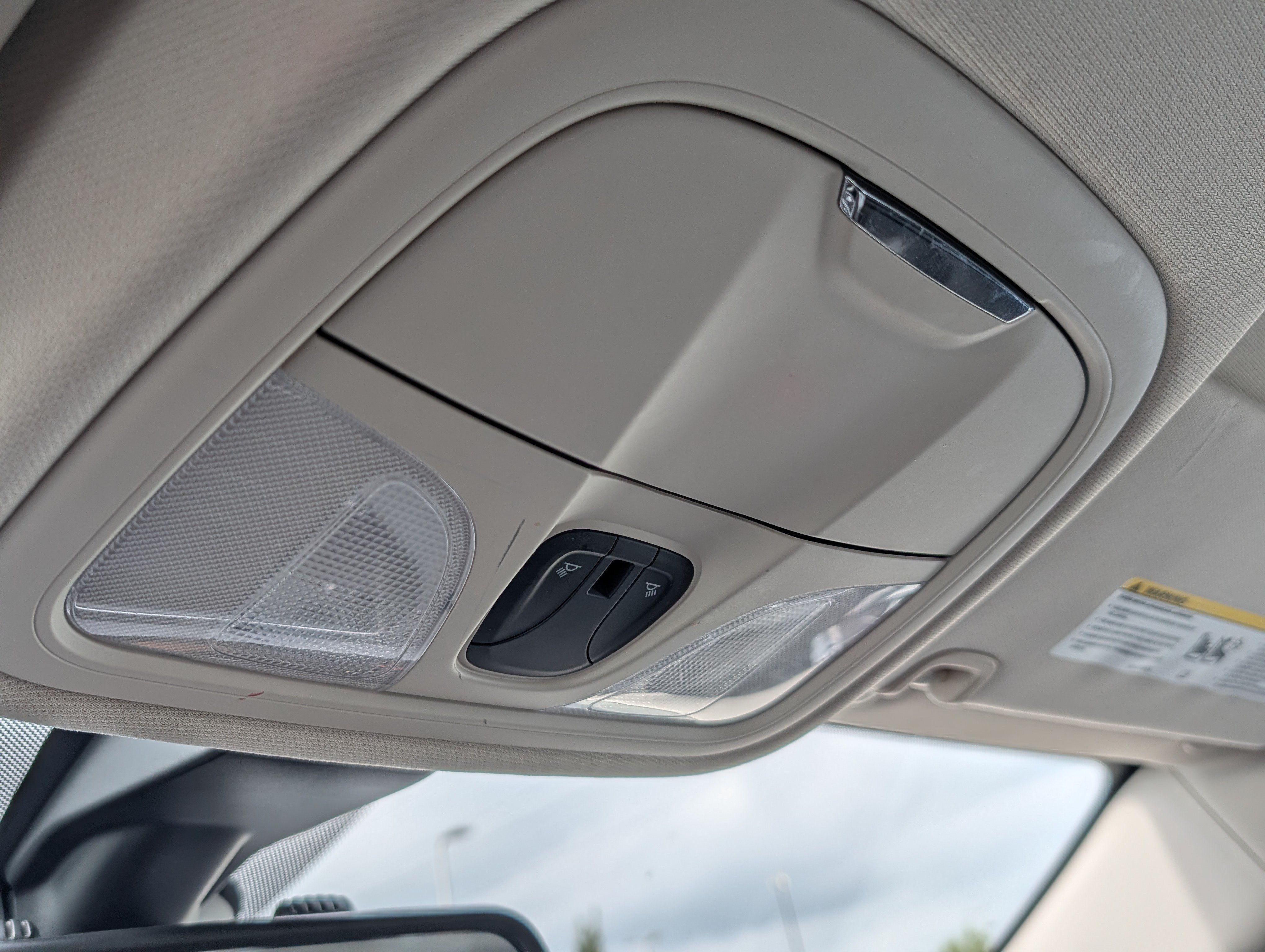 Used 2017 Chrysler 200 LX FWD image 32