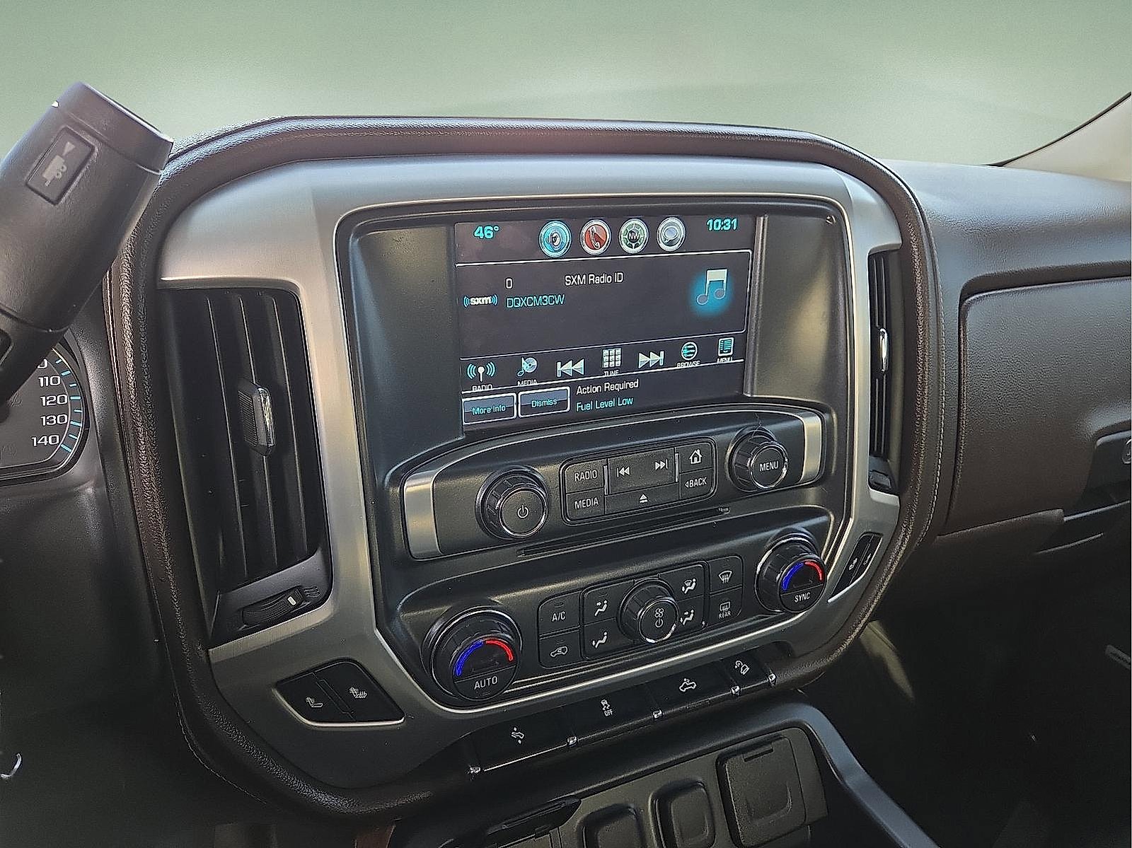 Used 2017 GMC Sierra 1500 SLT w/ SLT Premium Package image 16