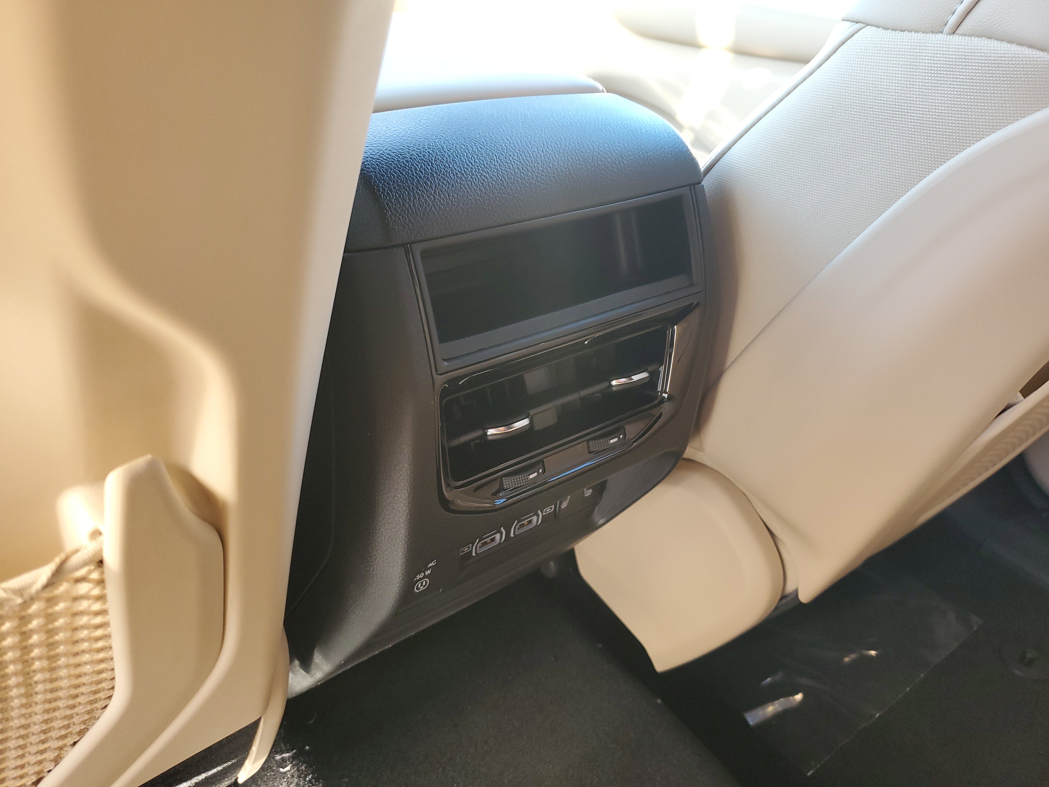 New 2025 Jeep Grand Cherokee Limited image 12