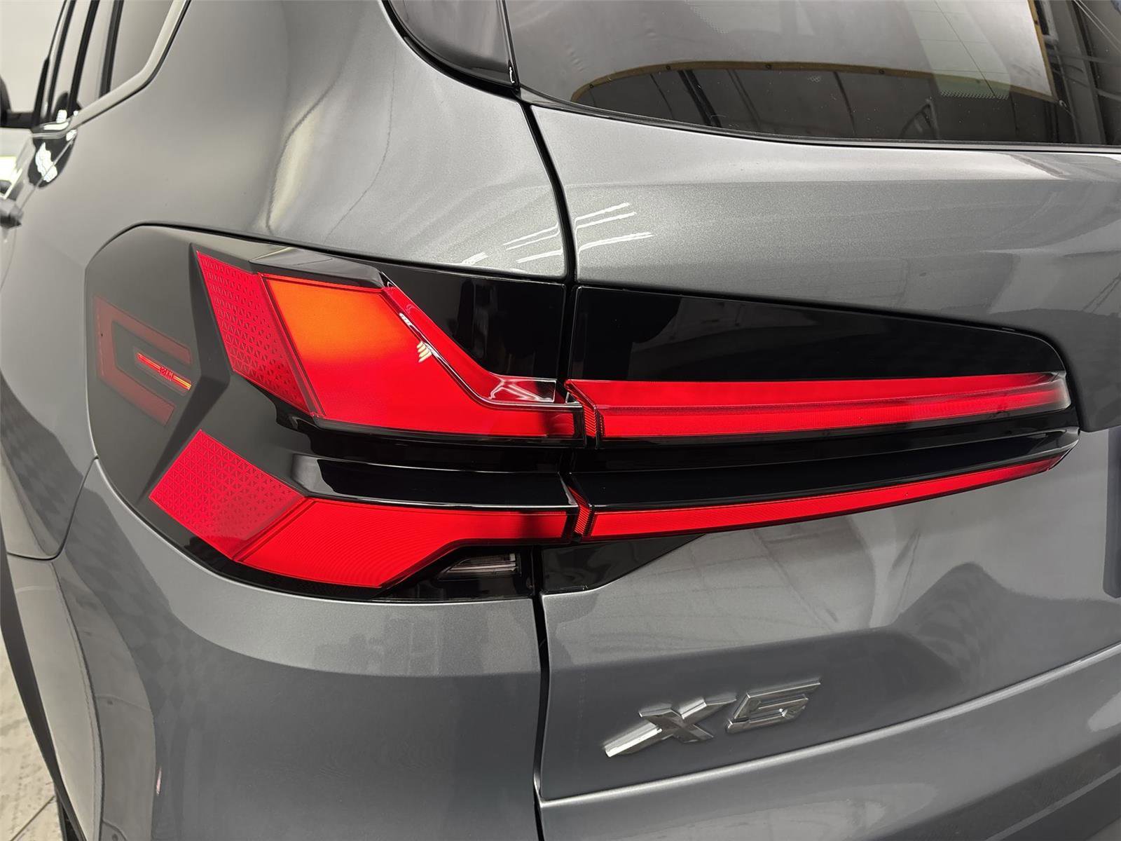 New 2026 BMW X5 xDrive40i image 19