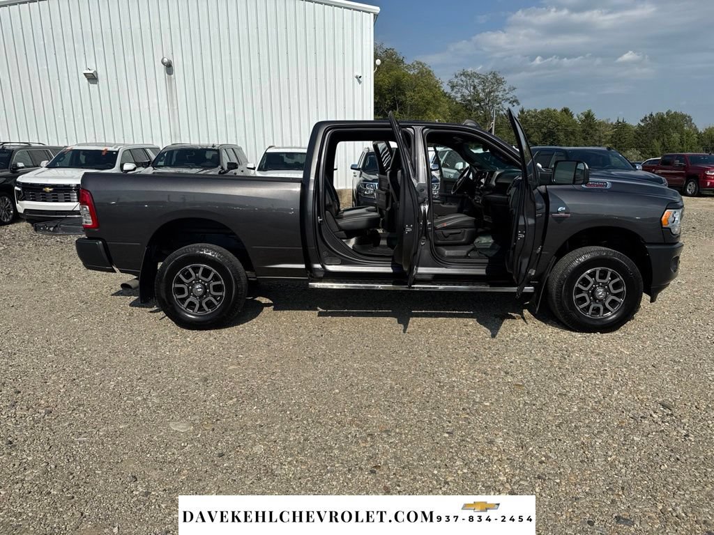 Used 2022 RAM 3500 Tradesman w/ Snow Chief Group AWD/4WD image 32