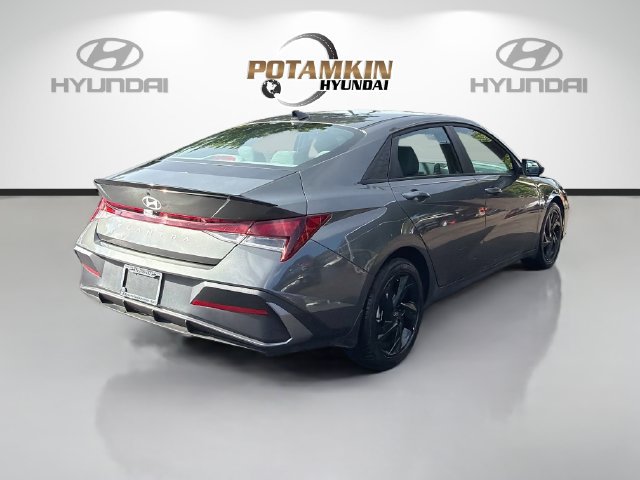 Certified 2026 Hyundai Elantra Sport FWD image 6