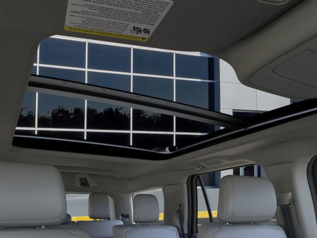 New 2025 Ford Expedition Active image 43