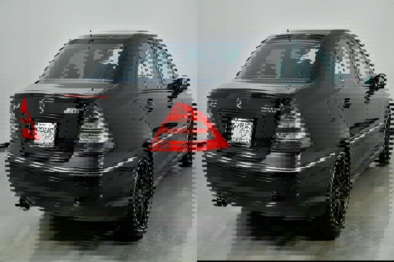 Used 2003 Mercedes-Benz C 32 AMG image 12