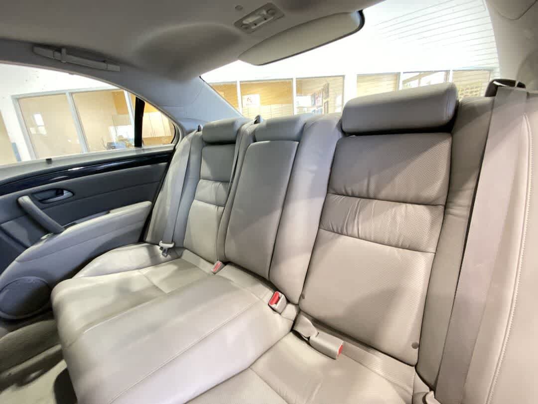 Used 2010 Acura RL AWD/4WD image 26