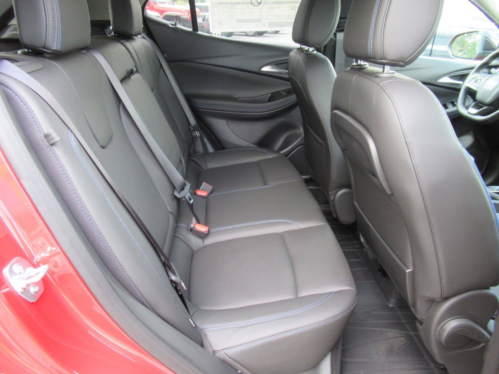 New 2026 Buick Encore GX Sport Touring w/ Comfort Package FWD image 31