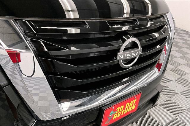 New 2025 Nissan Pathfinder SV w/ Cargo Package image 15