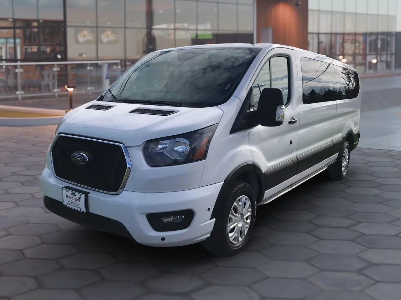 Used 2024 Ford Transit 350 XLT RWD image 42