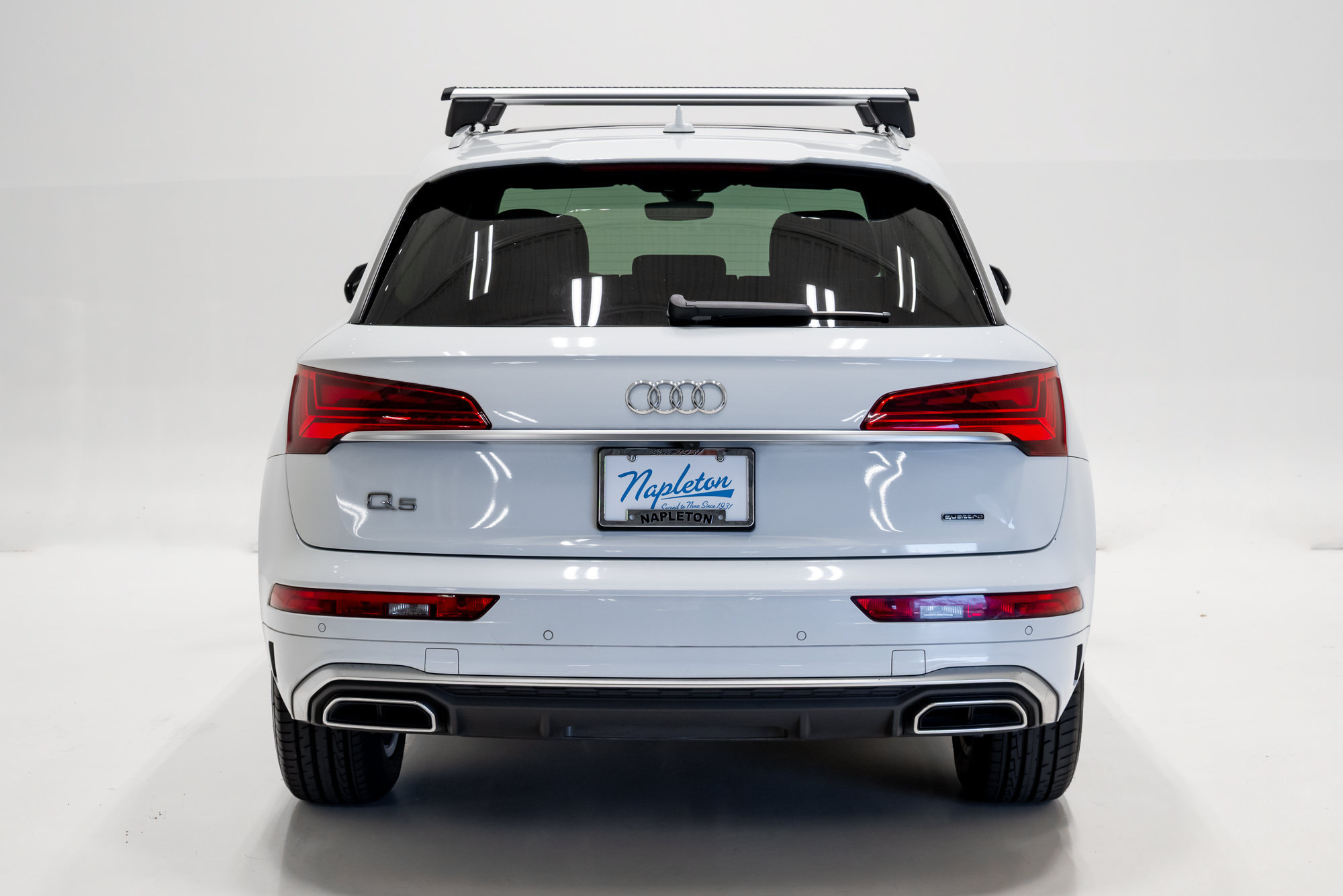 Used 2023 Audi Q5 2.0T Premium w/ Convenience Package AWD/4WD image 29