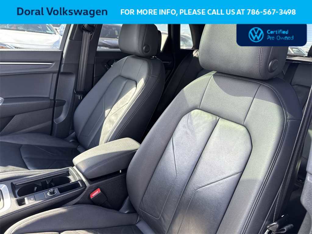 Used 2021 Audi Q3 2.0T Premium w/ Convenience Package image 14