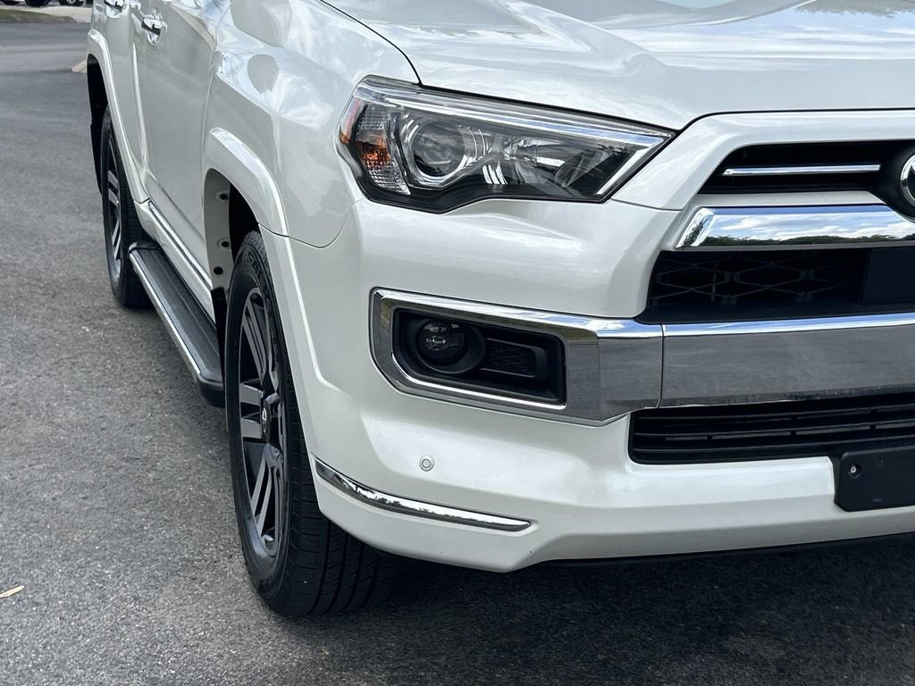 Used 2021 Toyota 4Runner Limited AWD/4WD image 13