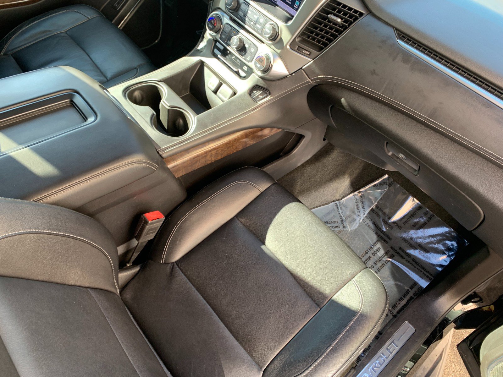 Used 2016 Chevrolet Suburban LT image 37