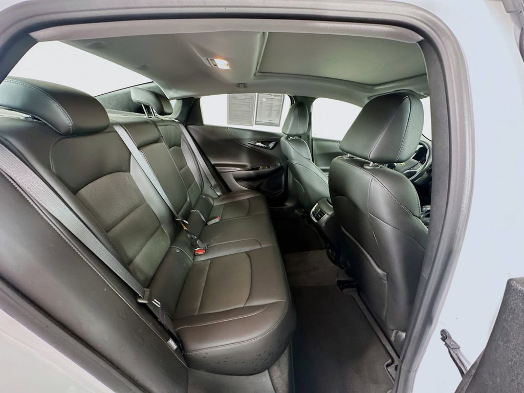 Used 2021 Chevrolet Malibu Premier image 28