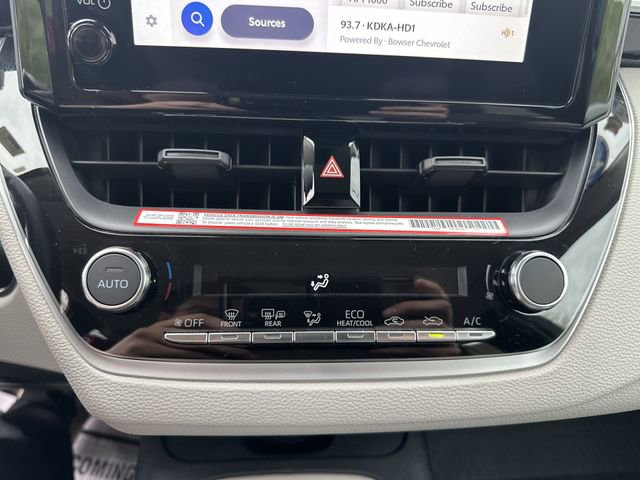Used 2026 Toyota Corolla LE w/ LE Premium Package FWD image 18