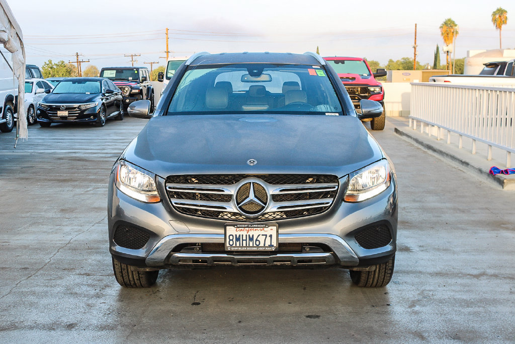 Used 2019 Mercedes-Benz GLC 300 image 3