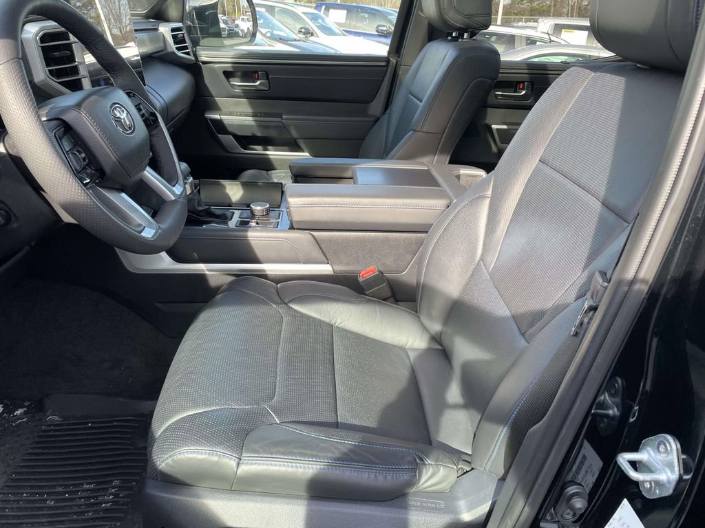 Used 2025 Toyota Tundra Platinum image 29
