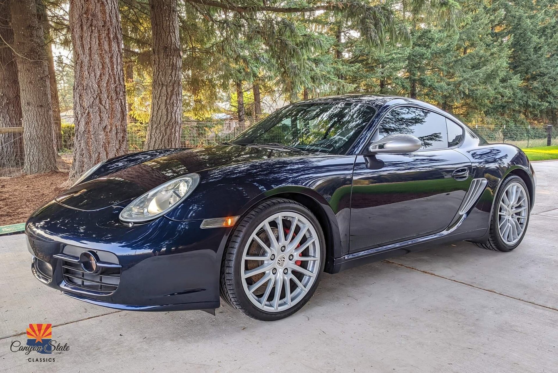 Used 2010 Porsche Cayman S image 1