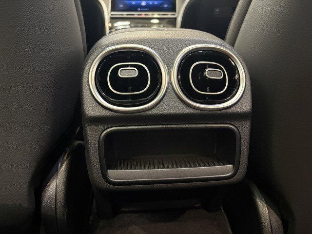 New 2026 Mercedes-Benz C 300 Sedan image 13