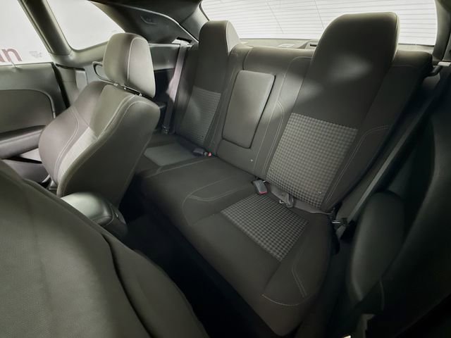 Used 2022 Dodge Challenger SXT image 22