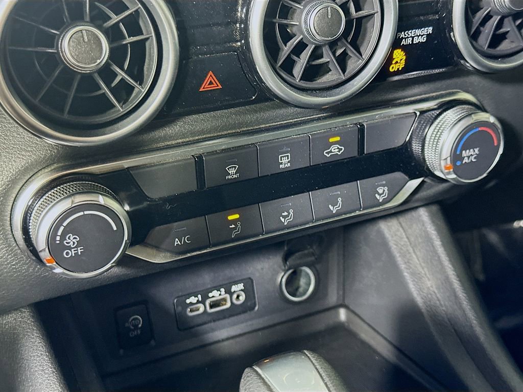 Used 2024 Nissan Sentra SV w/ Trunk Package image 27