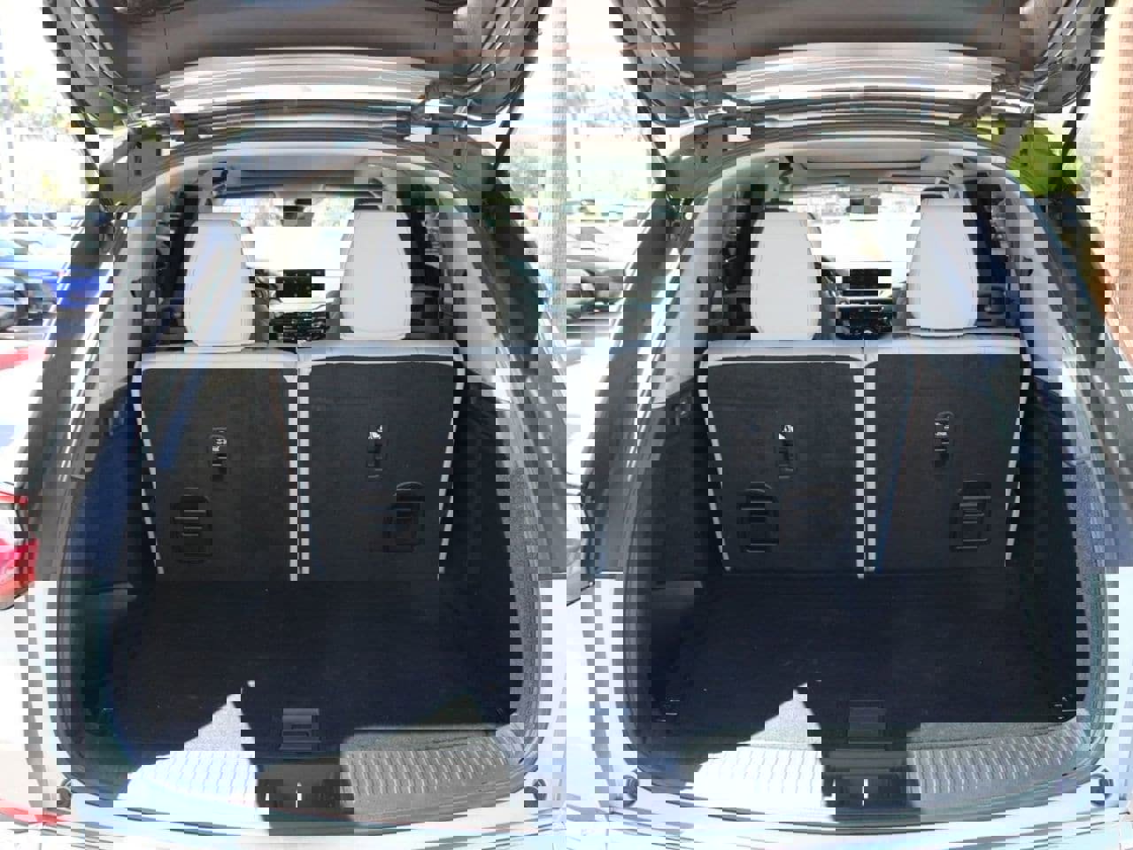 Used 2023 Acura MDX FWD w/ Technology Package image 12