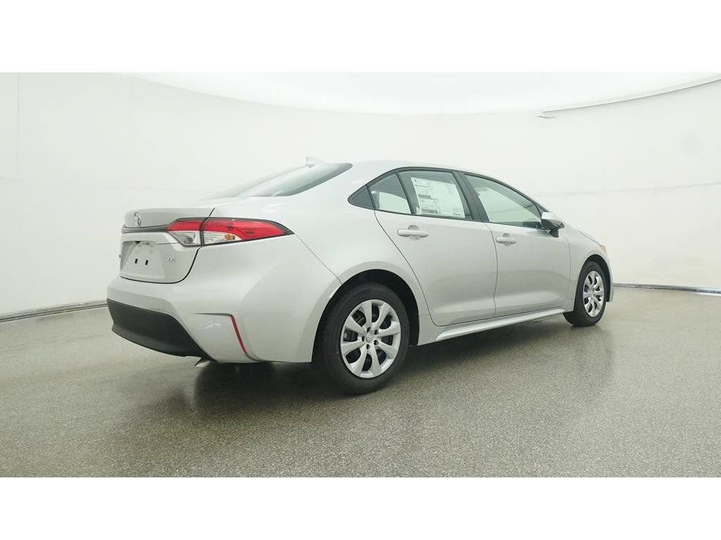 Used 2024 Toyota Corolla LE FWD image 30