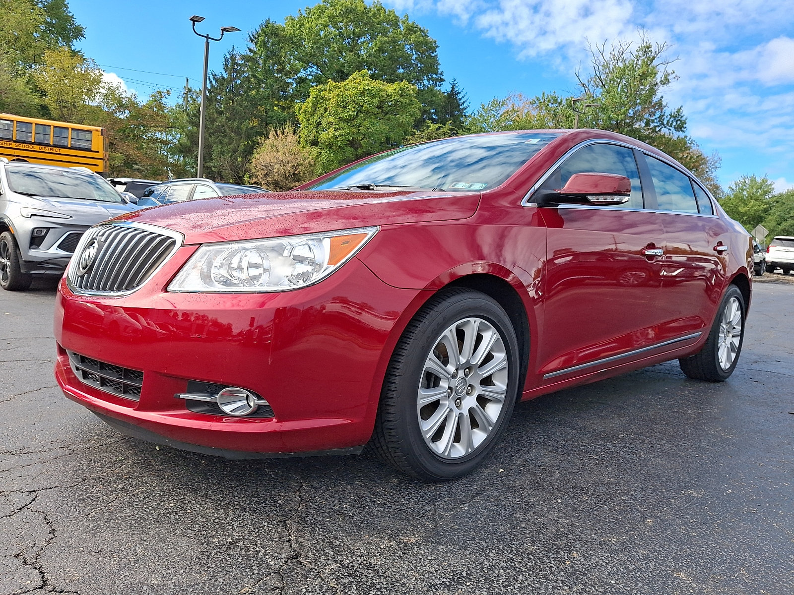 Used 2013 Buick LaCrosse Leather FWD image 3