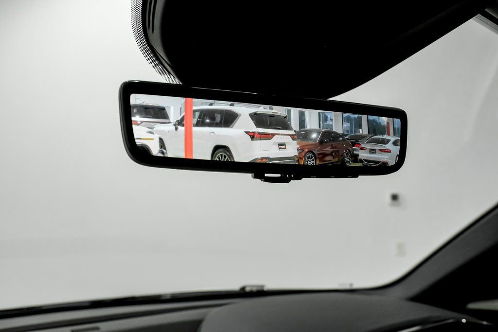 Used 2025 Ferrari Purosangue image 19